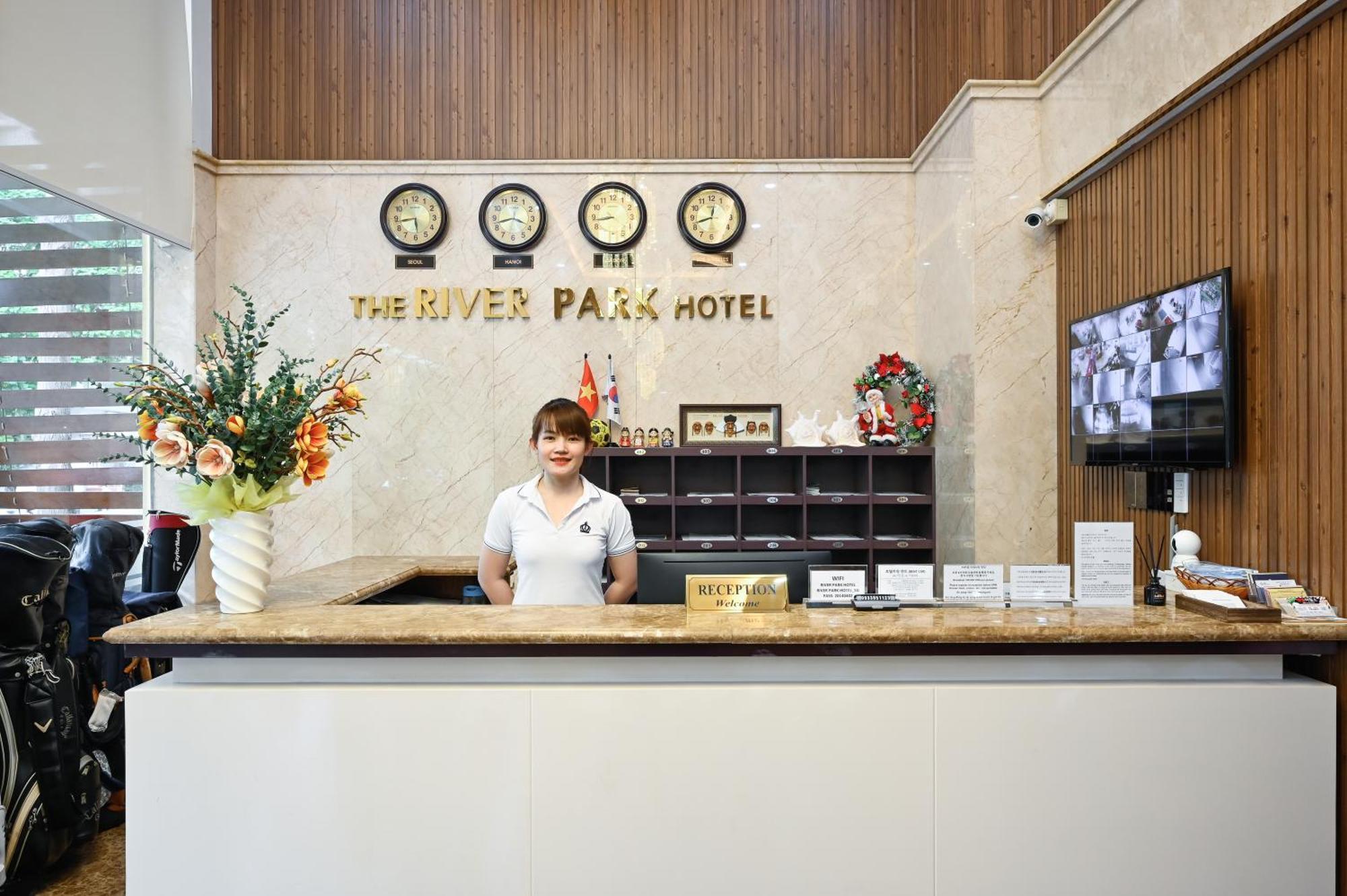 The River Park Hotel Ho Chi Minh City Exterior photo