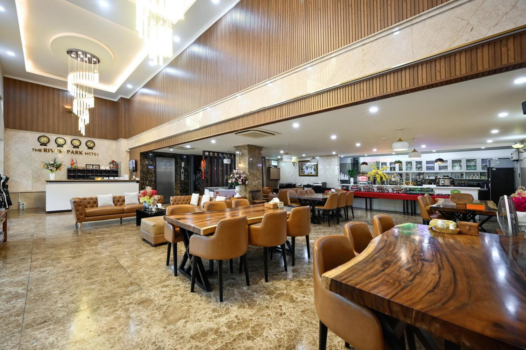 The River Park Hotel Ho Chi Minh City Exterior photo
